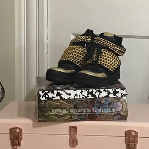 Jeffrey Campbell black trainers w/ gold chains